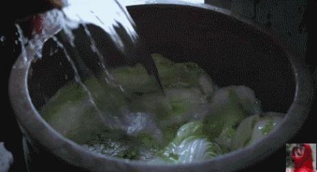 酸菜爆料现场视频播放大全,一窥娱乐圈幕后风云  第2张
