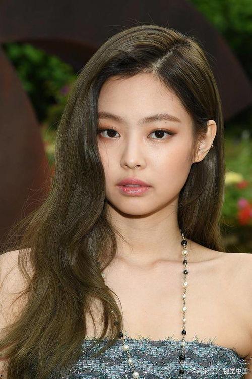 韩国娱乐记者爆料珍妮,珍妮新动态曝光，背后故事引热议！  第2张