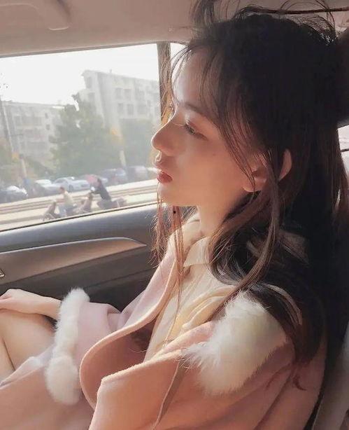 网红吃瓜女,揭秘娱乐圈幕后真相 第3张 网红吃瓜女,揭秘娱乐圈幕后真相 第3张